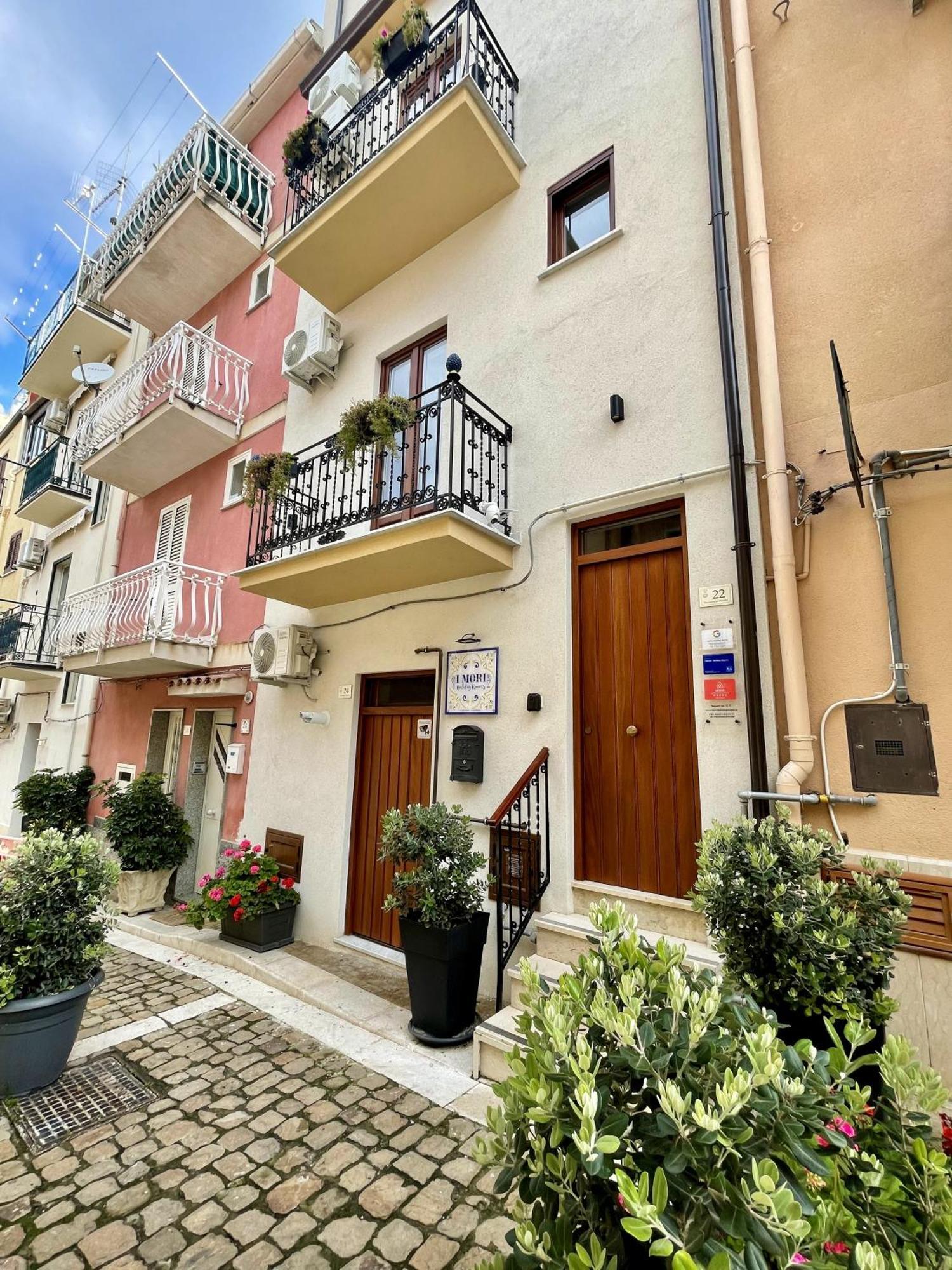 I Mori - Holiday Rooms Ласкари Экстерьер фото
