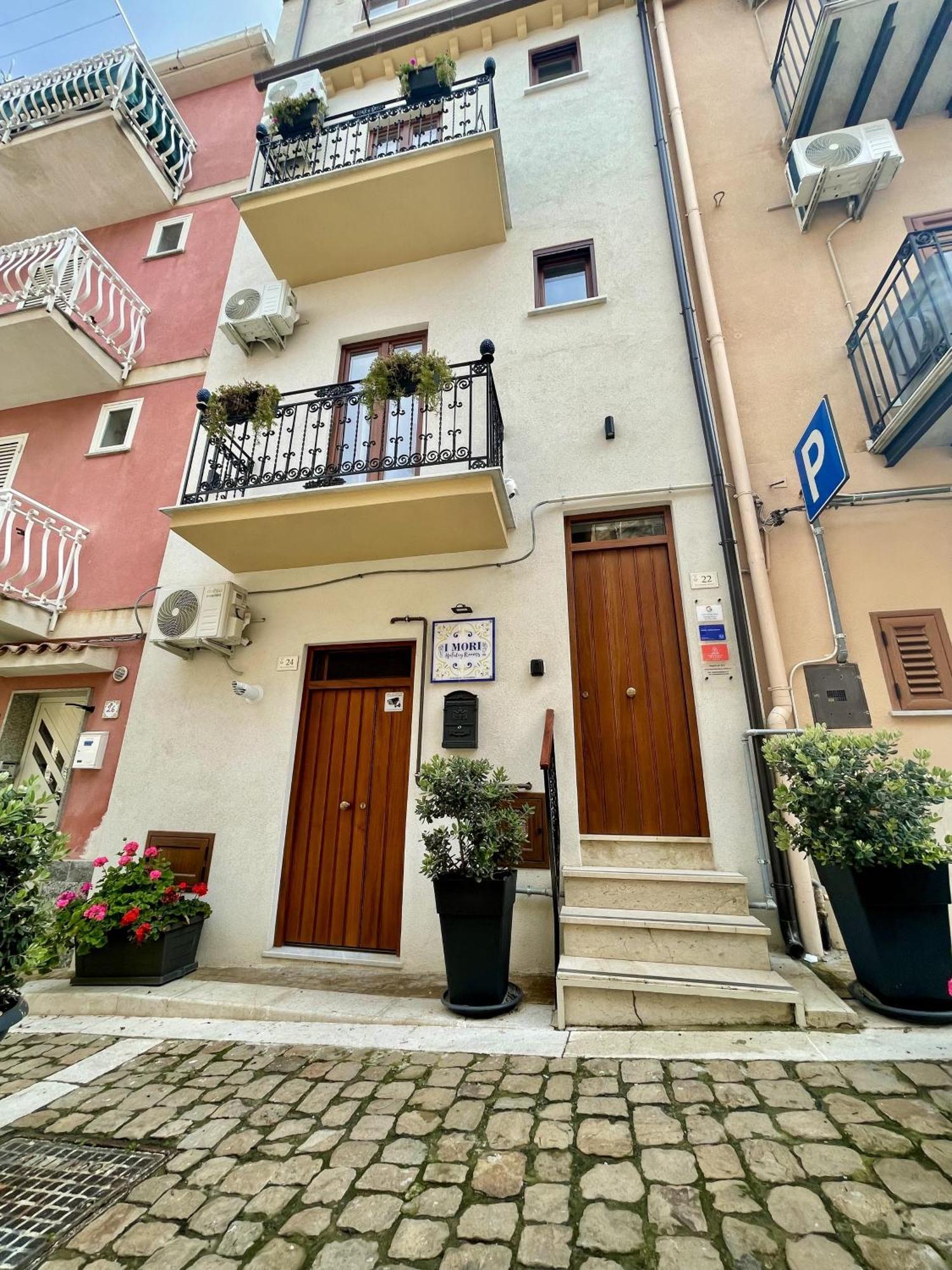 I Mori - Holiday Rooms Ласкари Экстерьер фото