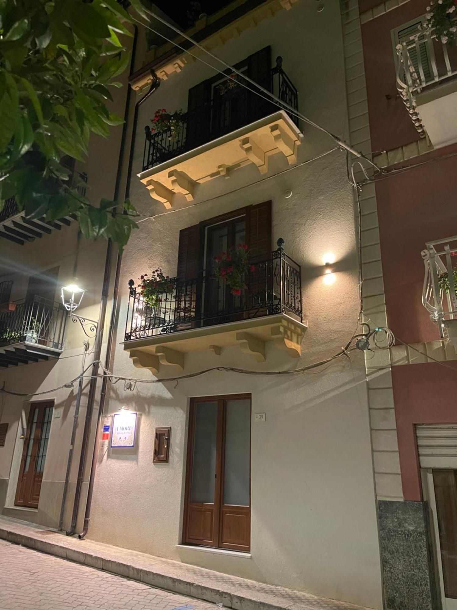 I Mori - Holiday Rooms Ласкари Экстерьер фото